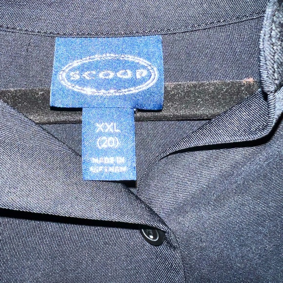 Scoop NYC partial button down shirt - Picture 4 of 4